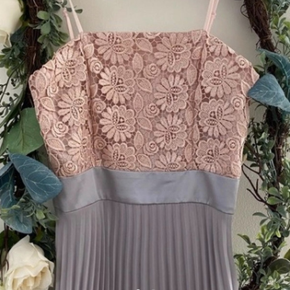 Un Deux Trois Dusty Pink and Gray Lace Bodice Pleated Formal Dress